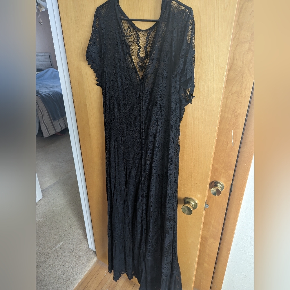 Plus size maxi dress